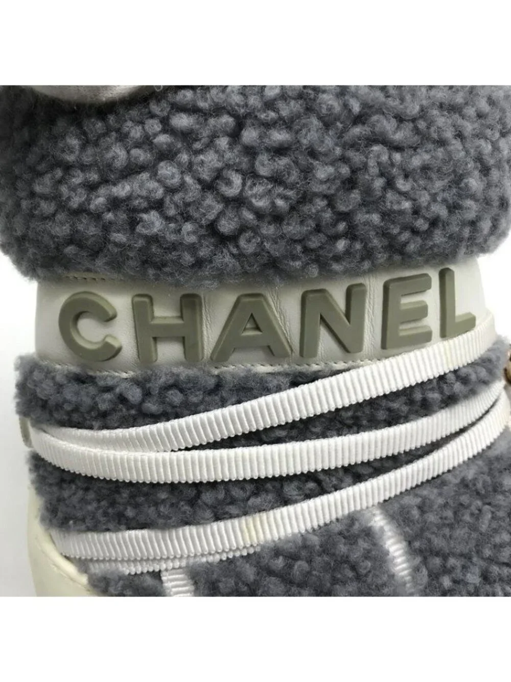 Chanel CC Logo Shearling Snow Boots Quilted Style Gray Shoes